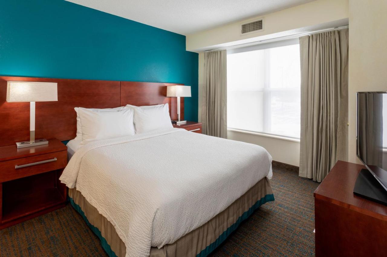 Residence Inn Minneapolis St. Paul/Roseville Exterior foto
